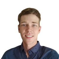 Alex Shvets's profile picture